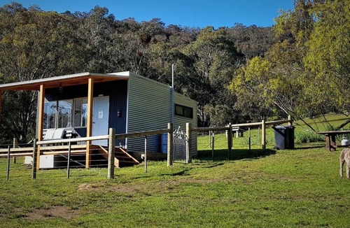 Dargo House | Off-Grid Retreat in Dargo - tranquil and secluded