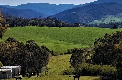 Dargo House | Off-Grid Retreat in Dargo - tranquil and secluded