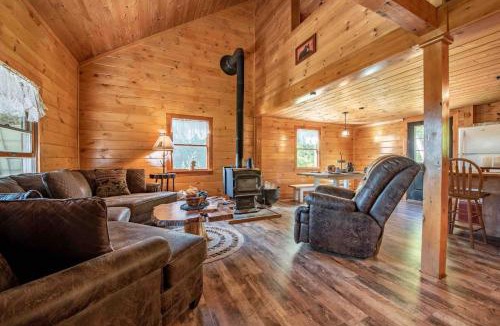 Canaan House | Off Grid Rustic Cabin Deep in the Woods