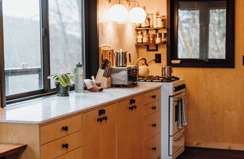 Marblemount Cabin | Off Grid Scandinavian Cabin & Barrel Sauna