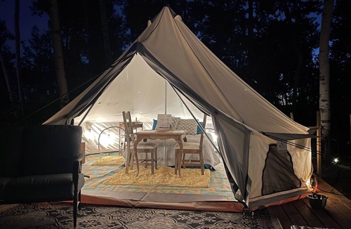 Glenwood Springs RV Rental | Off-Grid Yurt in White River National Forest Pet-Friendly!