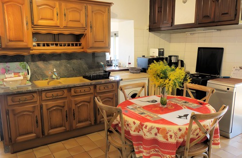 Maureillas-Las-Illas House | Off-the-Beaten-Path Holiday Home with Mountain View, Wi-Fi, and Air Conditioning