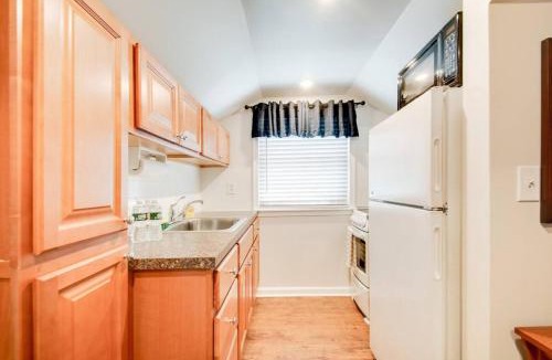 Wayne Apartment | Off The Beaten Path - Choose This Private Gem