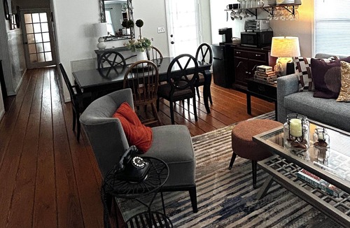 Mount Airy Apartment | Off the beaten path in Mt Airy, NC. Mountain View’s on 14 acres. Duplex.