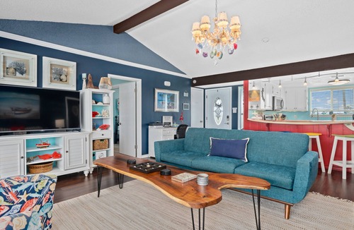 City-by-the Sea House | Off the Charts | Canal Front, Boat Dock + Kayaks!