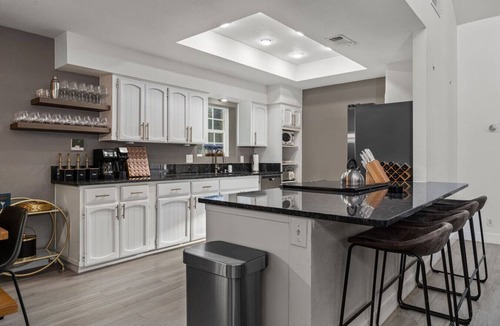 North San Antonio - SAT House | Off the Hook- 5BR w/Pool, Fire pit & Game Room