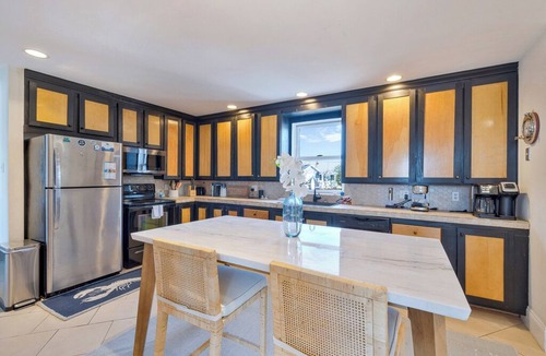 Captain's Cove House | Off the Record by Seaside Vacations & Sales