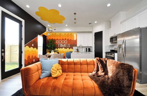 Southeast Houston House | Off The Record -Sleeps 10- Gated