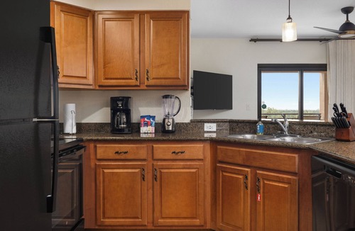 Bay Lake Resort | OFFICIAL LISTING | Wyndham Bonnet Creek Resort 3BR w/5 Pools & 2 Lazy Rivers!