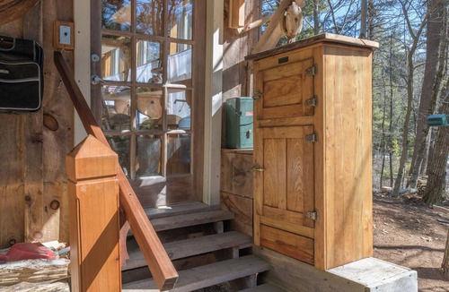 Canterbury Cabin | Official Tiny Earth Cabin: Cozy, 2-Night Minimum, Woods & Wildlife