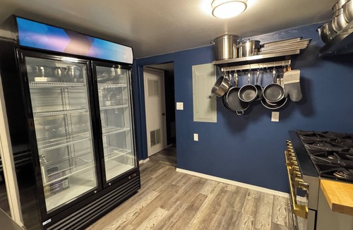 Loon Lake Cabin | Oh Deer Waterfront Cabin, private dock, Sleeps 8