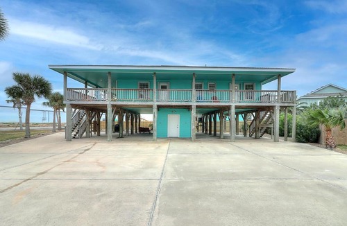 Leeward Sands House | Ohana Getaway PC613 - Pet Friendly