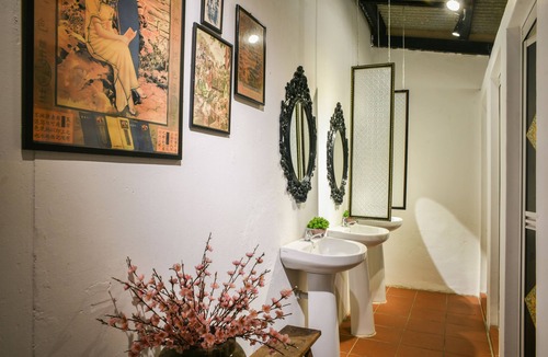 Kampung Jawa House | Ohana House HQ