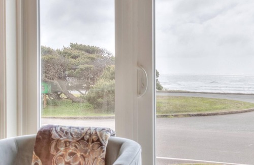 Roads End House | Ohana Shores