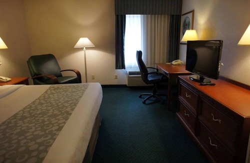 Independence House | OHIO BEST 43