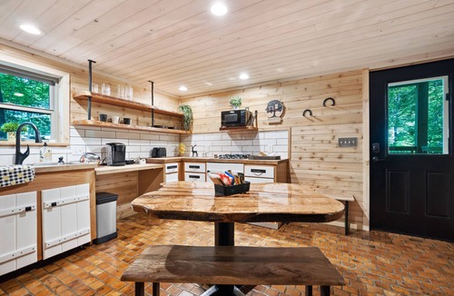 Ohiopyle Cabin | Ohiopyle Luxury Treehouse