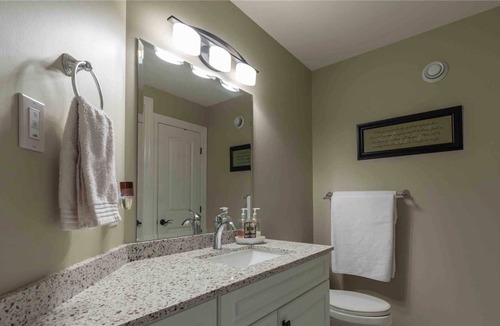 Trenton House | Ohm Villa Vacation Home