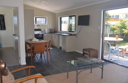 Ohope House | Ohope Beach The Beach Hut