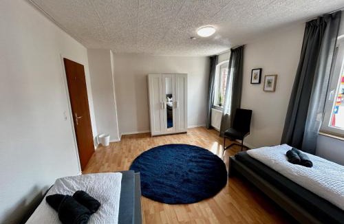 Gaildorf Apartment | OhPardon! GAILDORF - Monteurwohnung im 1 OG, Einzelbetten, Garten