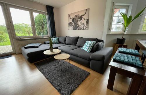 Michelfeld Apartment | OhPardon! MICHELFELD - Terrasse, Einzelbetten, Smart-TV
