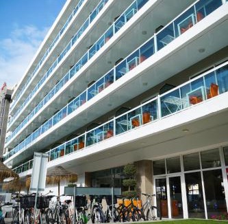 Salou City Centre Hotel | Ohtels Villa Dorada