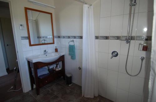 Whitianga Bed & Breakfast | Ohuka Place Homestay