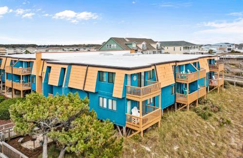 Ocean Isle Beach Apartment | OIB32 Gabriel's Paradise