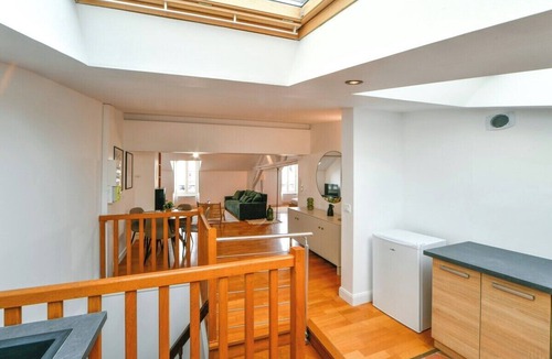 Issoudun Apartment | OIQIA Allegra