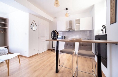 Pamiers Apartment | OIQIA Castela