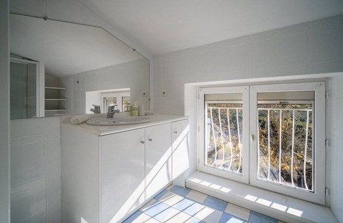 Castres House | OIQIA Clarisse Nuancier