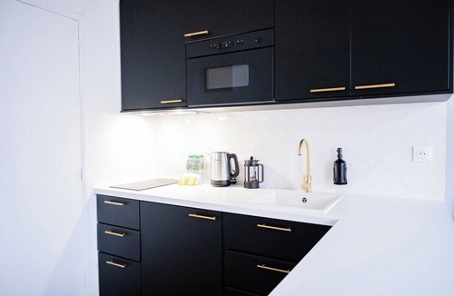 Bressuire Apartment | OIQIA Jadéa Émeraude