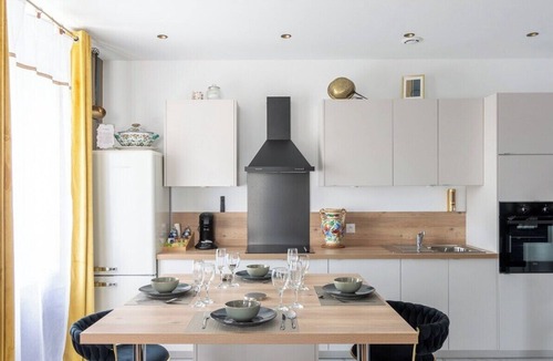 La Sentinelle Apartment | OIQIA Museum