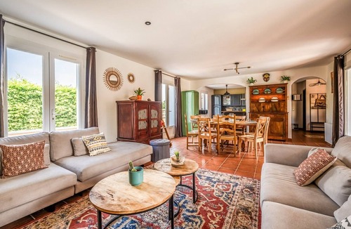 Carcassonne House | OIQIA Occitane