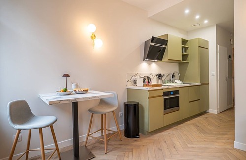 Tours Apartment | OIQIA Palace Hôtel N°3