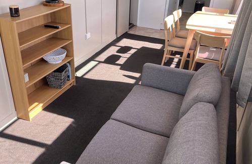 Kaitaia Apartment | Okahu Vineyard Stay