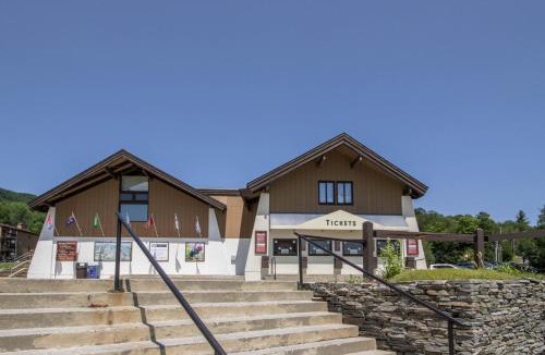Ludlow Apartment | Okemo Mountain Lodge