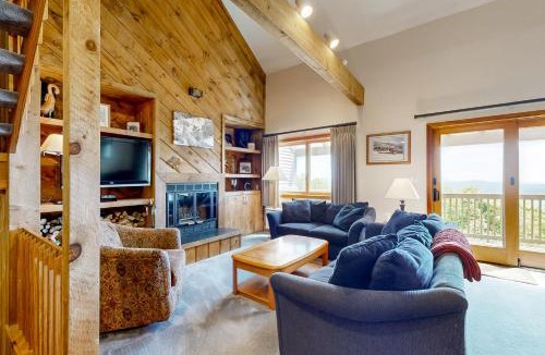 Ludlow Apartment | Okemo Trailside 36E