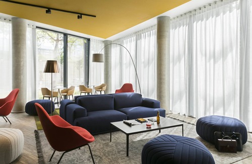 Quartier de Javel Hotel | OKKO Hotels Paris Porte de Versailles