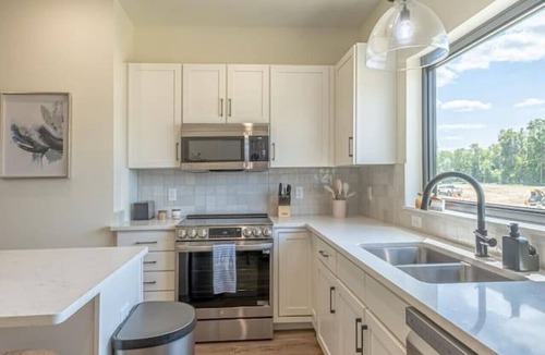 Arnolds Park Villa | Okoboji Lakeside Retreat In Arnolds Park