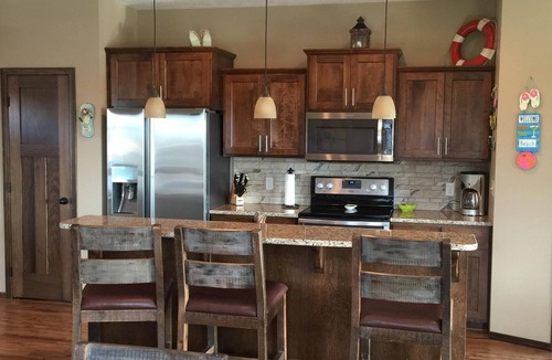 Arnolds Park Cabin | Okoboji New 3 Bed. Cabin at Bridges Bay Resort- Includes 6 passes to Waterpark!