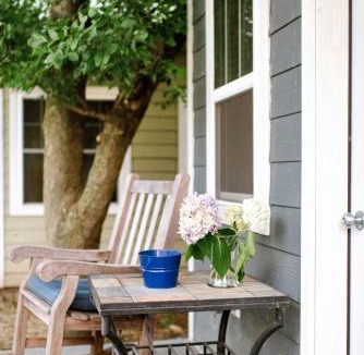Okoboji House | Okoboji Summer Theatre Cottages