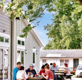 Okoboji House | Okoboji Summer Theatre Cottages