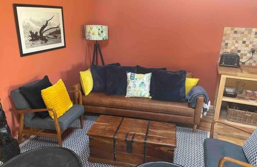 Halesworth House | Okovango Cabin