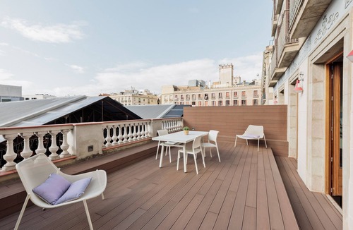 Gothic Quarter Apartment | OLA LIVING BOQUERIA 1