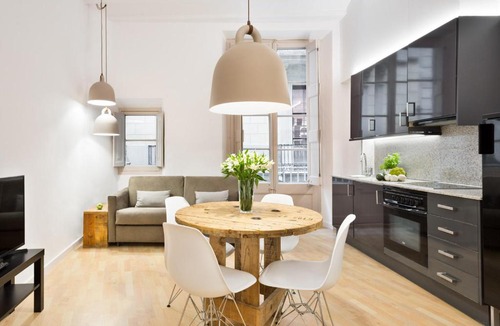 Gothic Quarter Apartment | Ola Living CND Canuda
