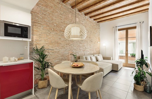 El Raval Apartment | OLA LIVING MACBA 2