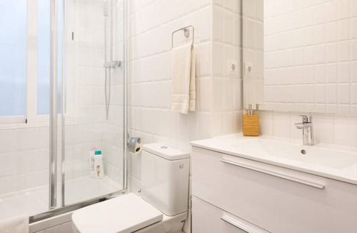 L'Hospitalet de Llobregat Apartment | Olala Design Apartment 1.3|Terrace|10m Pl.España