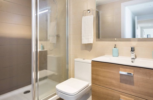 Sant Adria de Besos Apartment | Olala harbor forum 2. 1