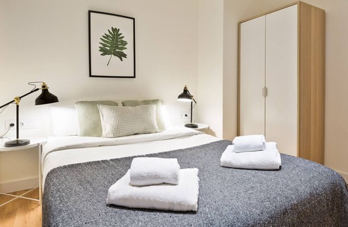 L'Hospitalet de Llobregat Apartment | Olala Urban Chill Flat 4.3 I Balcony