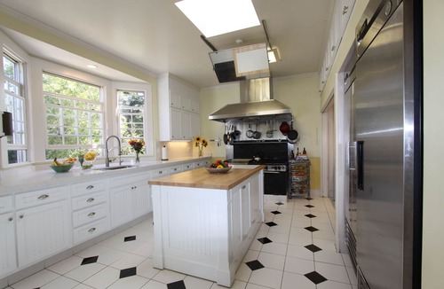 Cambria Bed & Breakfast | Olallieberry Inn B&B